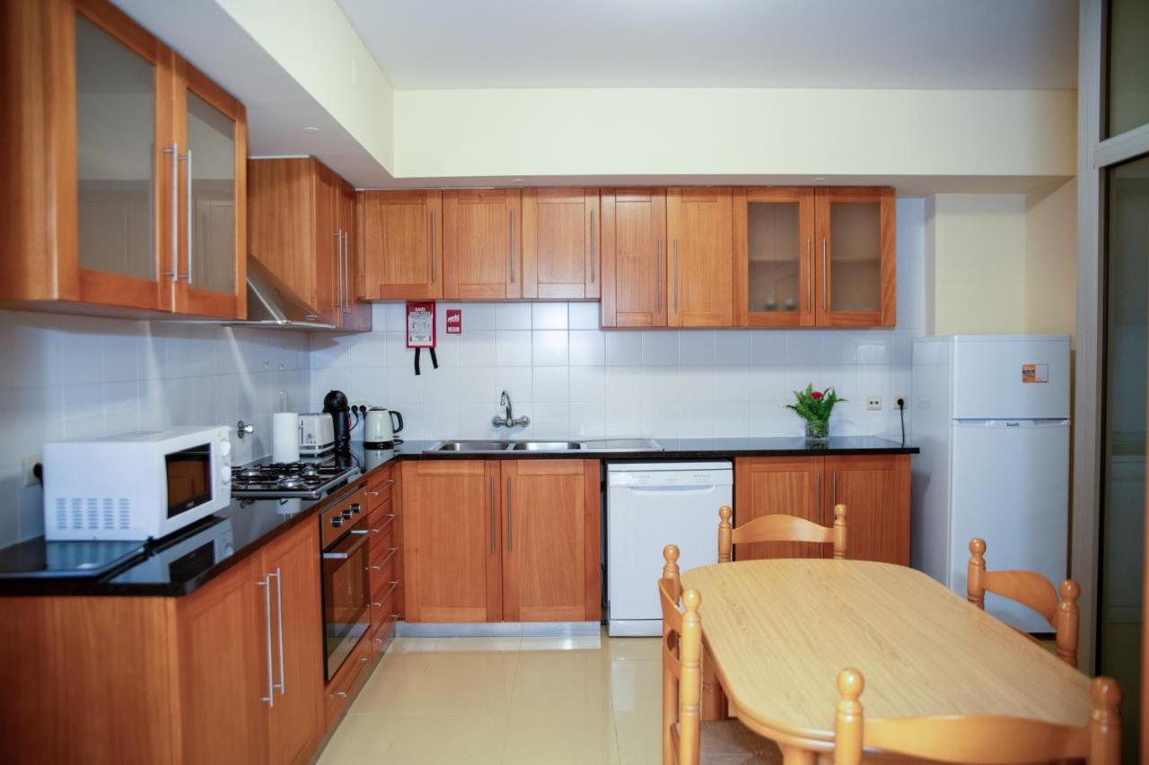 Vizinha'S Mommy'S Apartment ポンタ・デルガダ エクステリア 写真