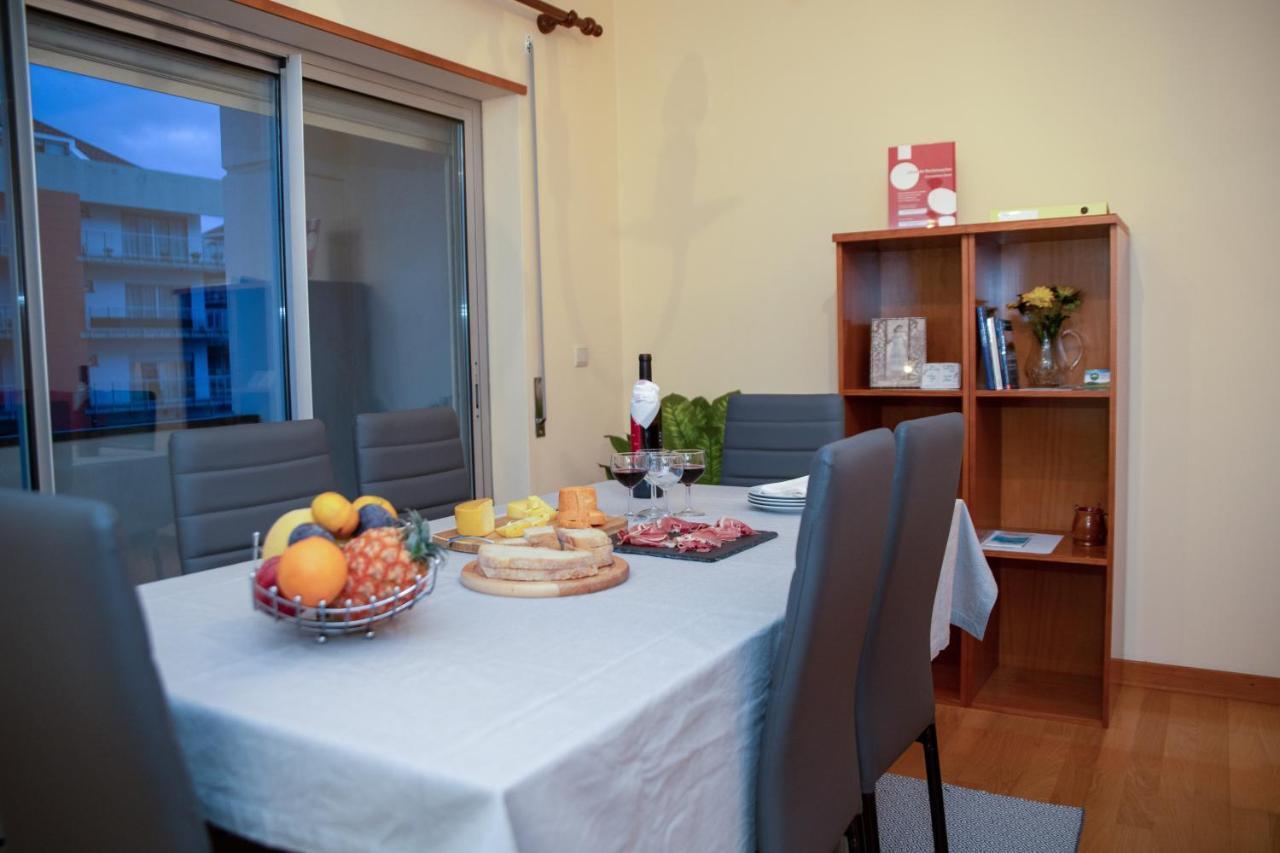 Vizinha'S Mommy'S Apartment ポンタ・デルガダ エクステリア 写真