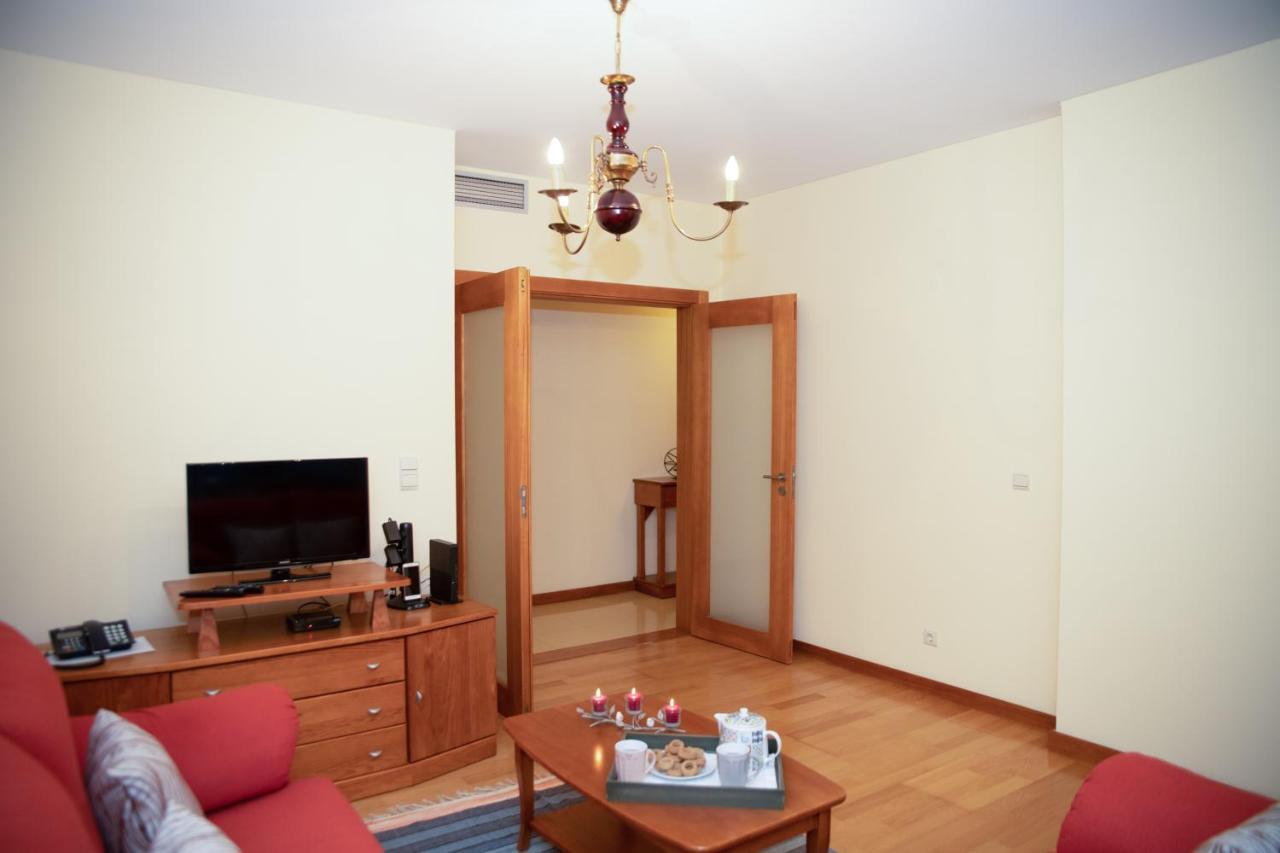 Vizinha'S Mommy'S Apartment ポンタ・デルガダ エクステリア 写真